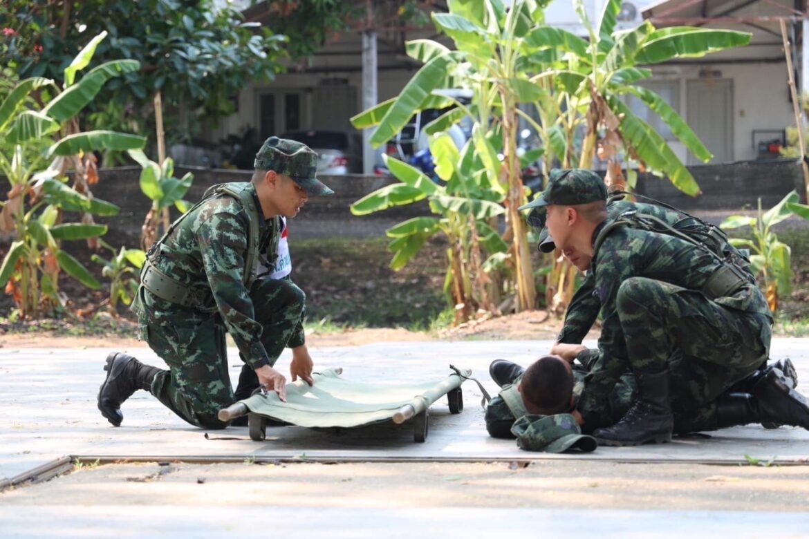 “บูรณาการความร่วมมือ ซักซ้อมแผนเผชิญเหตุ ต้านภัยโรคลมร้อน และเพื่อเตรียมความพร้อมในการรองรับทหารใหม่”