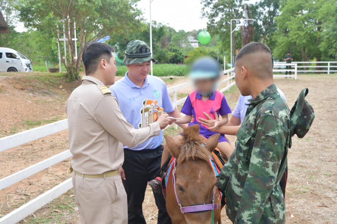 “อาชาบำบัดเสริมพัฒนาการเด็ก กระตุ้นพัฒนาการ การรับรู้เข้าใจ และด้านสุขภาพร่างกายที่ดีให้กับน้องๆ”