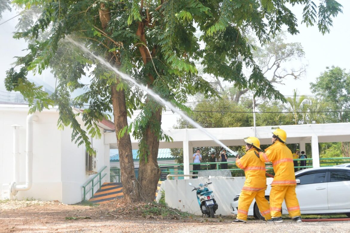 “โรงพยาบาลค่ายสุริยพงษ์ ซ้อมแผนอัคคีภัย เพื่อสามารถรับมือกับสถานการณ์ได้อย่างมีประสิทธิภาพ”