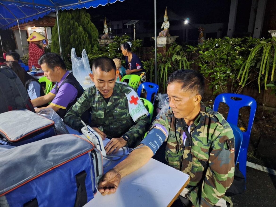 “ทหารพระราชา เป็นที่พึ่งของประชาชนทุกๆ โอกาส พร้อมช่วยเหลือประชาชนในทุกสถานการณ์ ตลอด 24 ชั่วโมง”