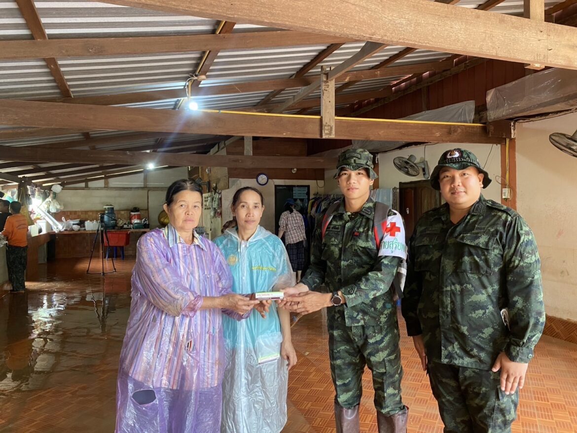 “เร่งฟื้นฟูพื้นที่ ดูแลช่วยเหลือประชาชนประสบอุทกภัยน้ำป่าไหลหลากในพื้นที่จังหวัดน่าน”