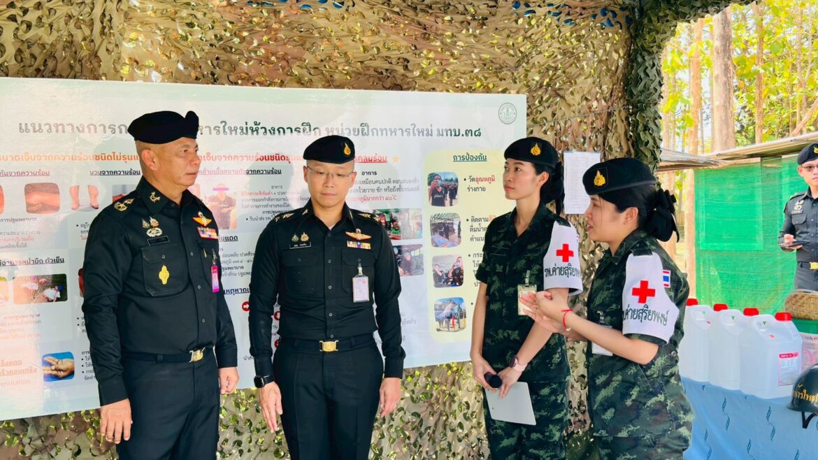“รองแม่ทัพภาคที่ 3(3) เยี่ยมเยียนโรงพยาบาลค่ายสุริยพงษ์ และตรวจเยี่ยมการเตรียมความพร้อมด้านการแพทย์ ในการดูแลทหารใหม่ ผลัดที่ 1/69”